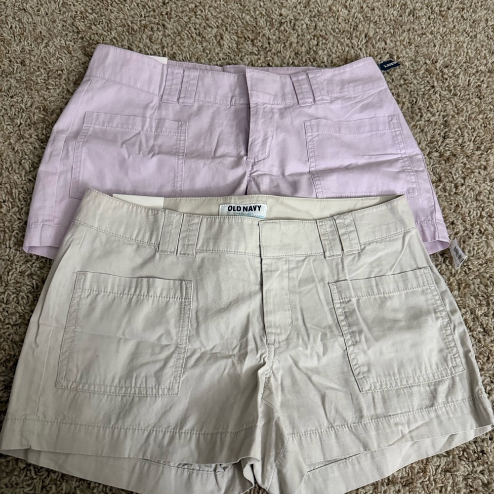 Old navy short x 2